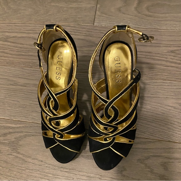 GUESS 2 tone heel -Gold & Black - Picture 2 of 4